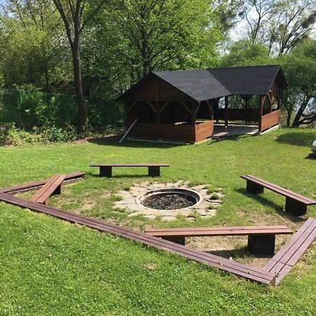 Osrodek Wypoczynkowy Sielawa Villa Chrzypsko Wielkie Bagian luar foto
